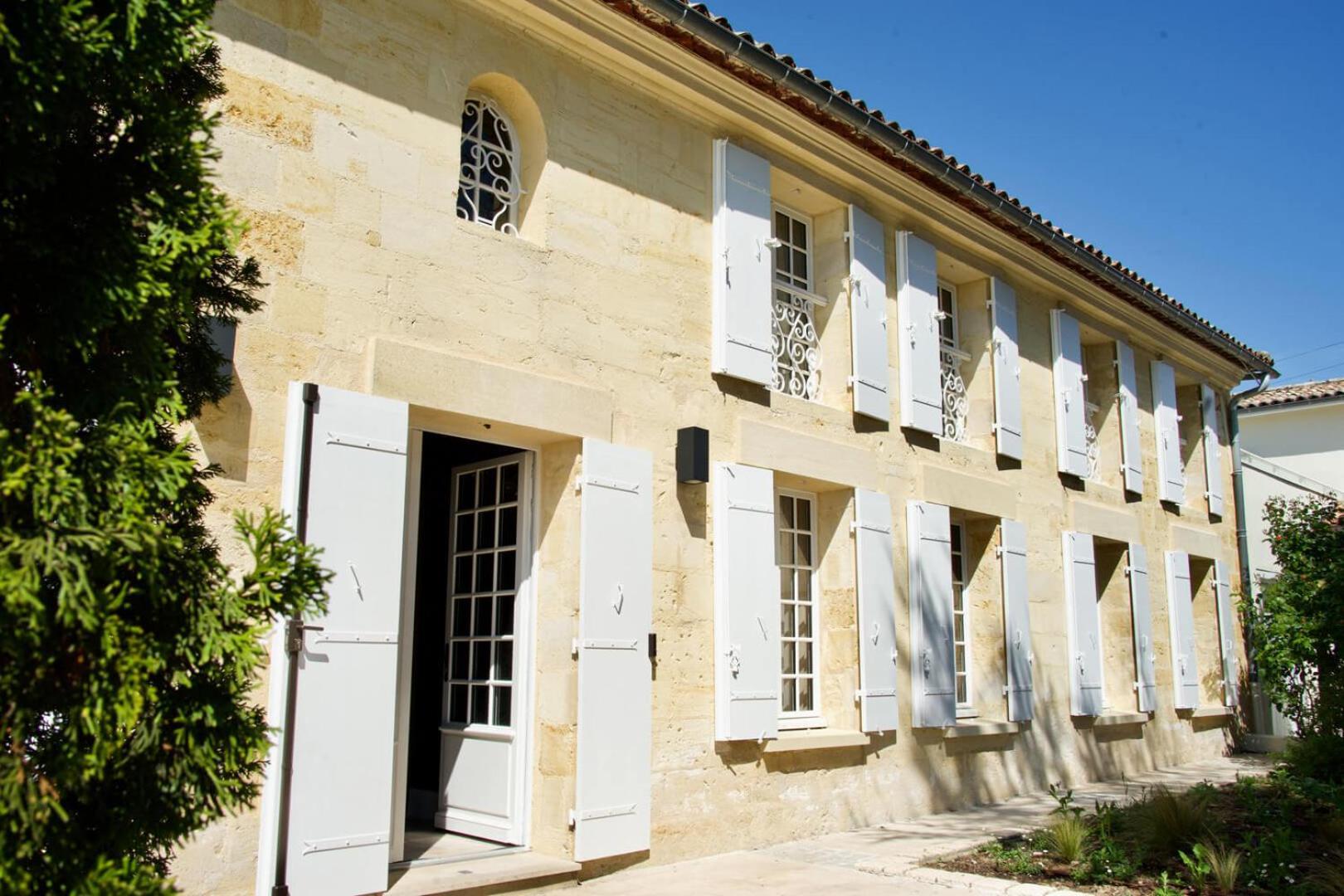 Chateau Haut-Brisson Vignonet Exterior photo