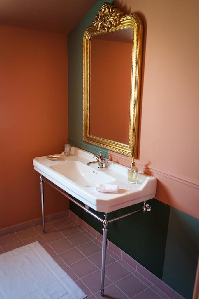 Chateau Haut-Brisson Vignonet Room photo